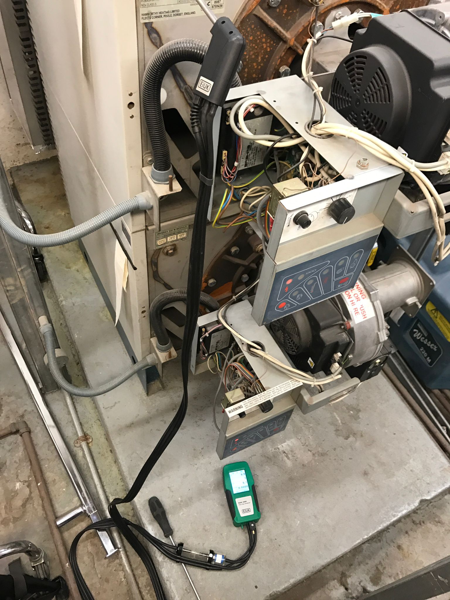 gas safe registered engineer near me Uxbridge, UB8, UB9, UB10